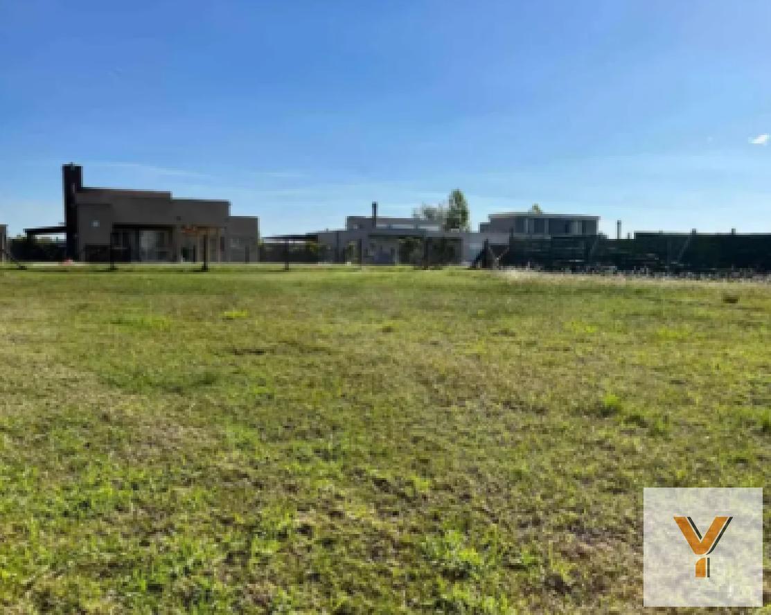 Foto de Terreno en venta - 857mts2 - San Sebastián, imagen 5