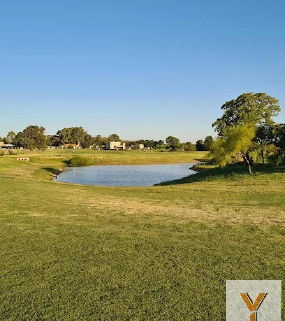 Foto de Terreno en venta - 857mts2 - San Sebastián, imagen 1