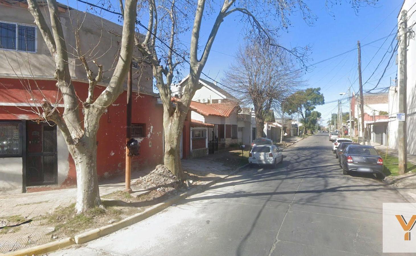 Foto de Departamento en venta - 1 Dormitorio 1 Baño - Cochera - 55Mts2 - Quilmes, imagen 2