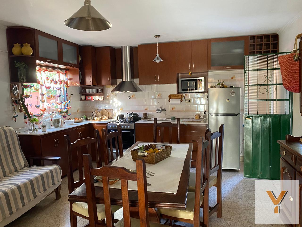 Foto de Casa en venta - 2 Dormitorios 1 Baño - 96mts2 - Ramallo, imagen 2