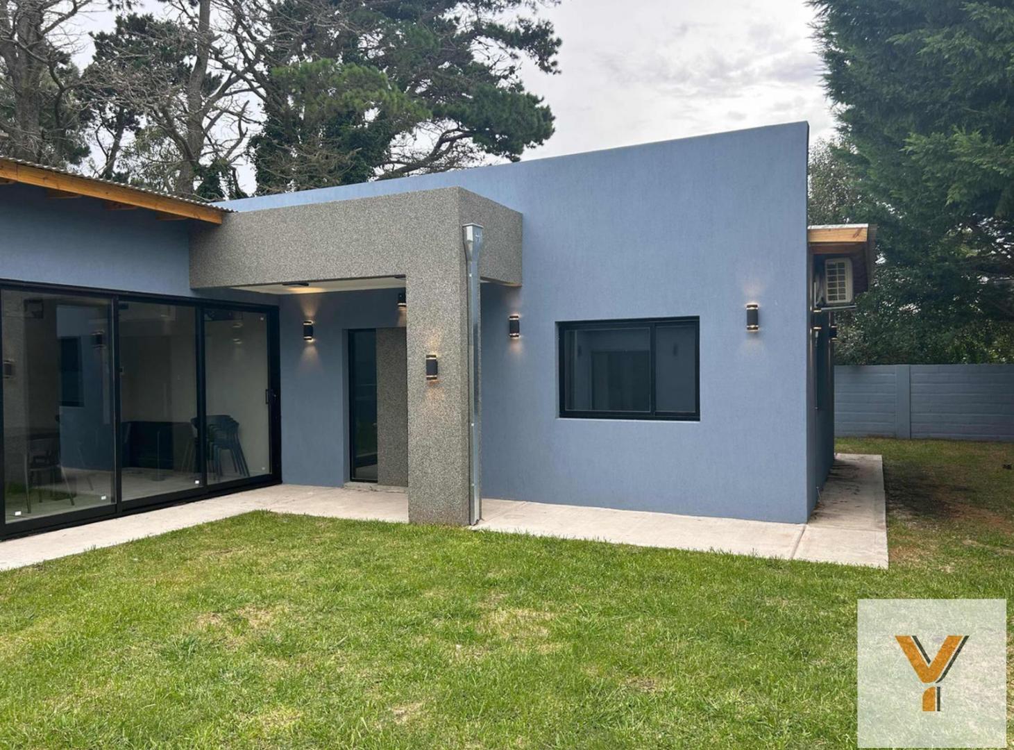 Foto de Casa en venta - 4 Dormitorios 2 Baños - Santa Clara del Mar, imagen 3