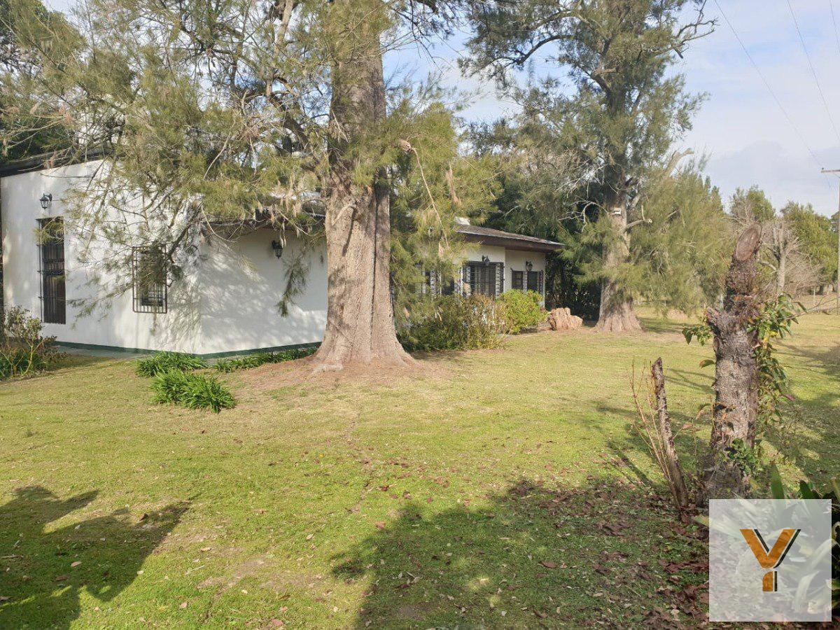 Foto de Casa en venta - 3 Dormitorios 10 Baños - 38202Mts2 - Gómez, Brandsen, imagen 1