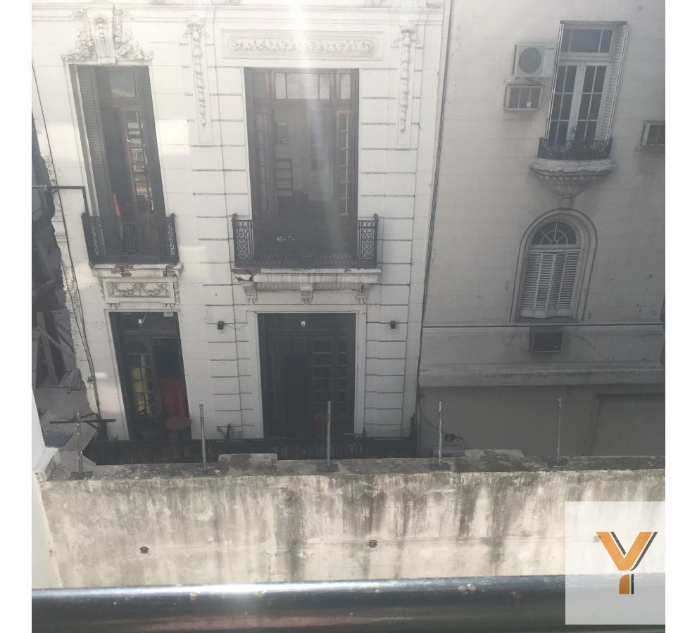 Foto de Edificio Comercial en venta - 9 Dormitorios 12 Baños Depósito - 432Mts2, imagen 1