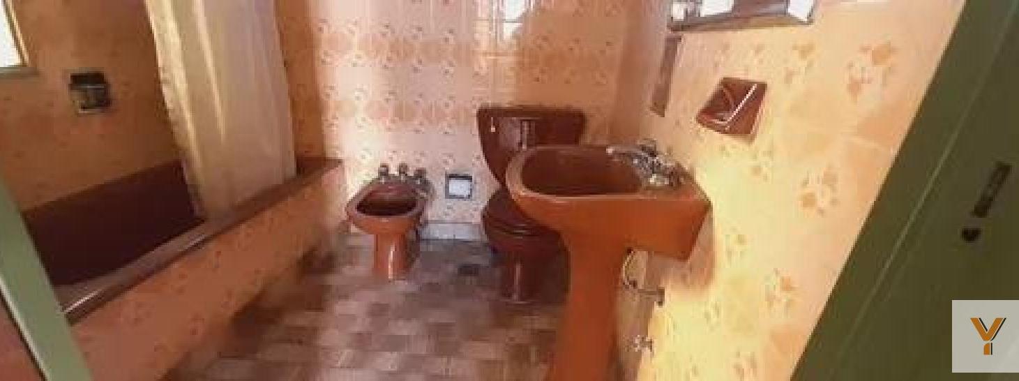 Foto de Casa en alquiler - 4 Dormitorios 2 Baños -300Mts2 - Caballito, imagen 4