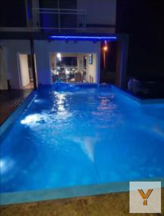Foto de Casa en venta - 3 Dormitorios 3 Baños - Cochera - 490Mts2 - Valeria del, imagen 4