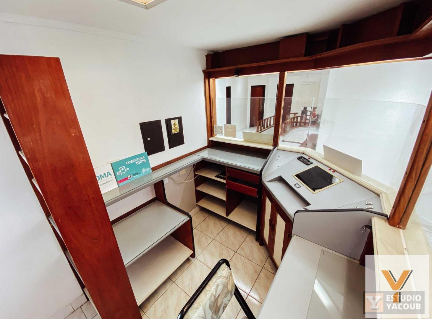 Foto de Edificio Comercial en venta - 7 Consultorios 3 Dormitorios 7 Baños, imagen 3