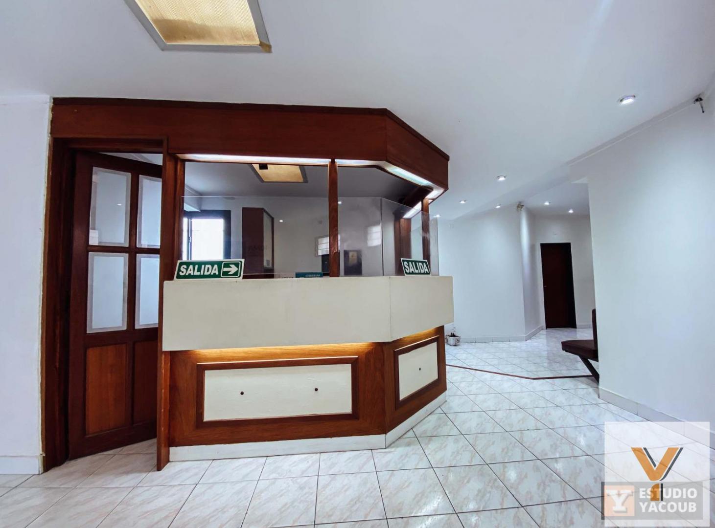 Foto de Edificio Comercial en venta - 7 Consultorios 3 Dormitorios 7 Baños, imagen 5