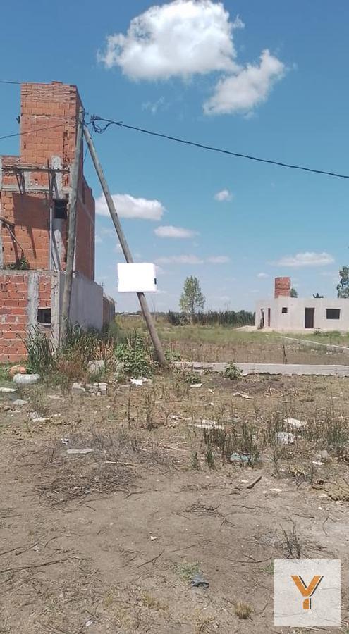 Foto de Terreno en venta - 300Mts2 - Altos de San Lorenzo, La Plata, imagen 5