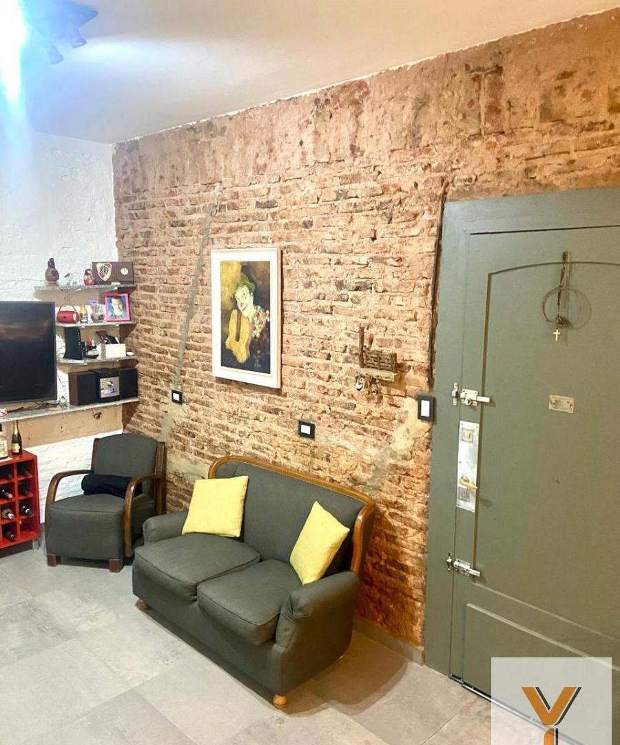 Foto de Departamento en venta - 2 Dormitorios 1 Baño - 80Mts2 - Caballito, imagen 5