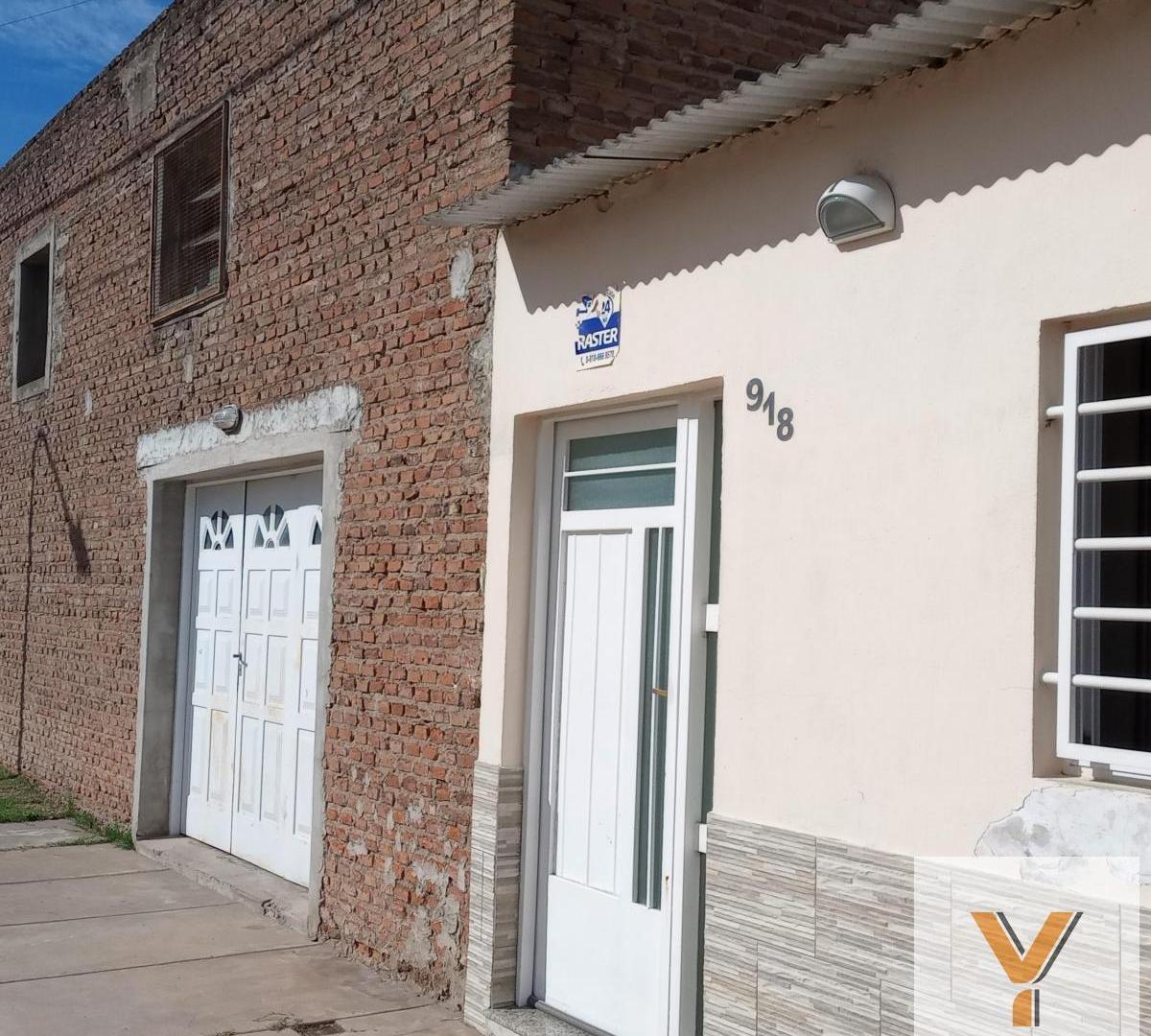 Foto de Edificio Comercial en venta - Galpón - Local - Junín, imagen 1