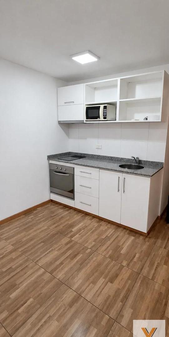 Foto de Departamento en Alquiler - Monoambiente 1 Baño - 35mts - Monserrat, imagen 3