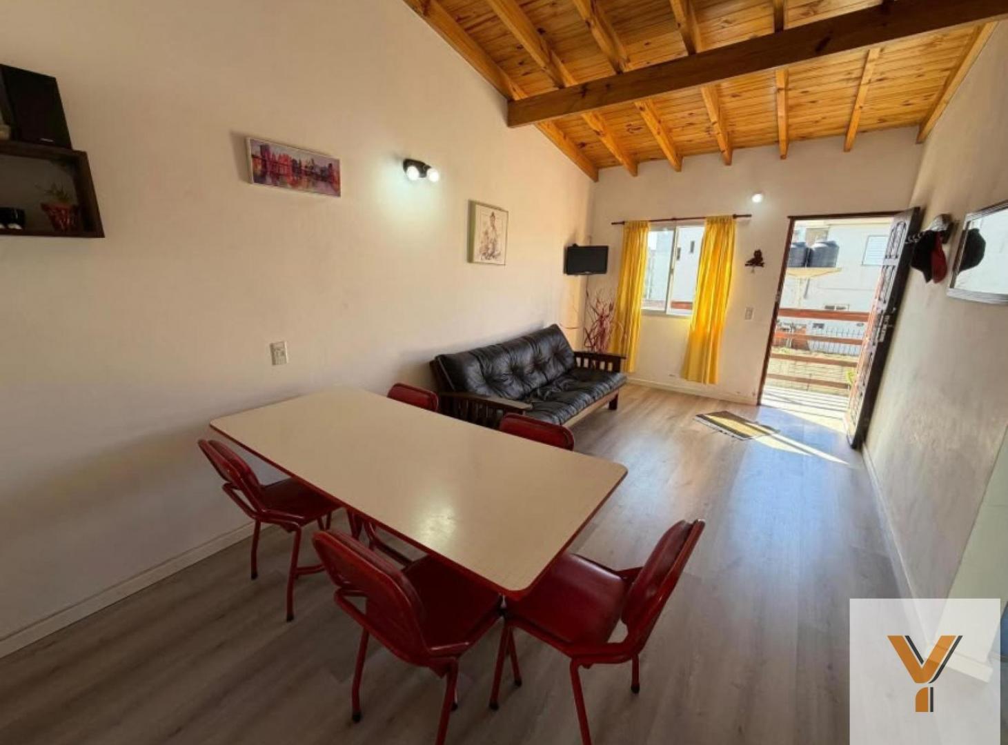 Foto de Departamento en Venta - 2 Dormitorios 1 Baño - 52mts - Mar Del Tuyu, imagen 3