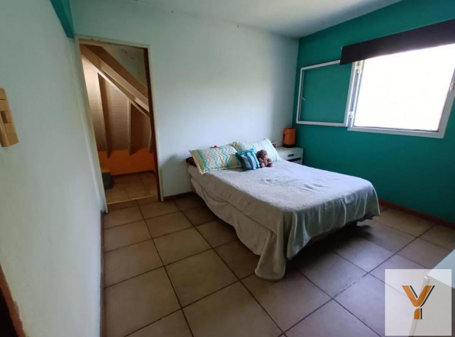 Foto de Casa en Venta - 5 Dormitorios 2 Baños - 280mts - Coronel Brandsen, imagen 4