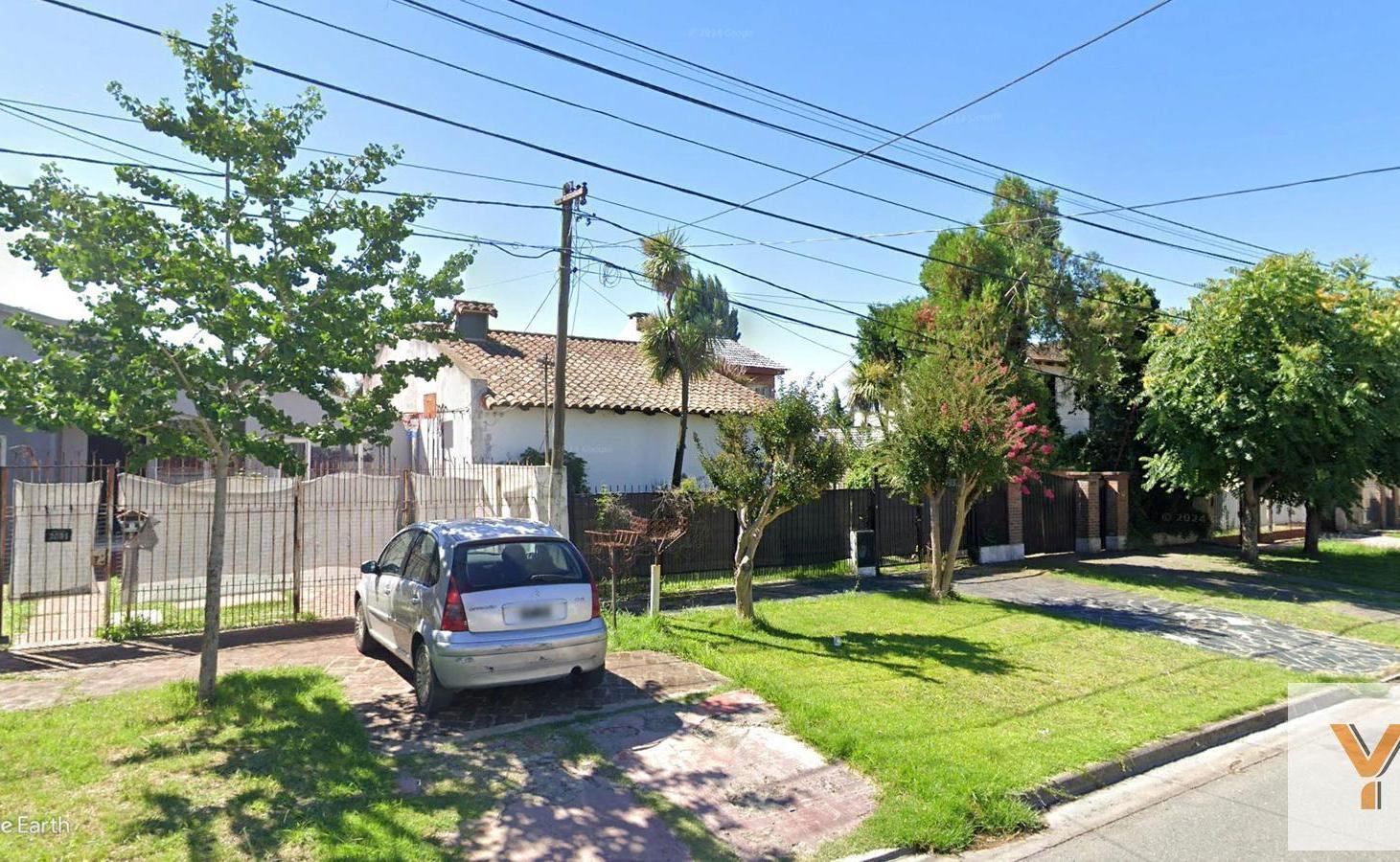 Foto de Casa en venta - 4 Dormitorios 1 Baño - La Plata, imagen 3