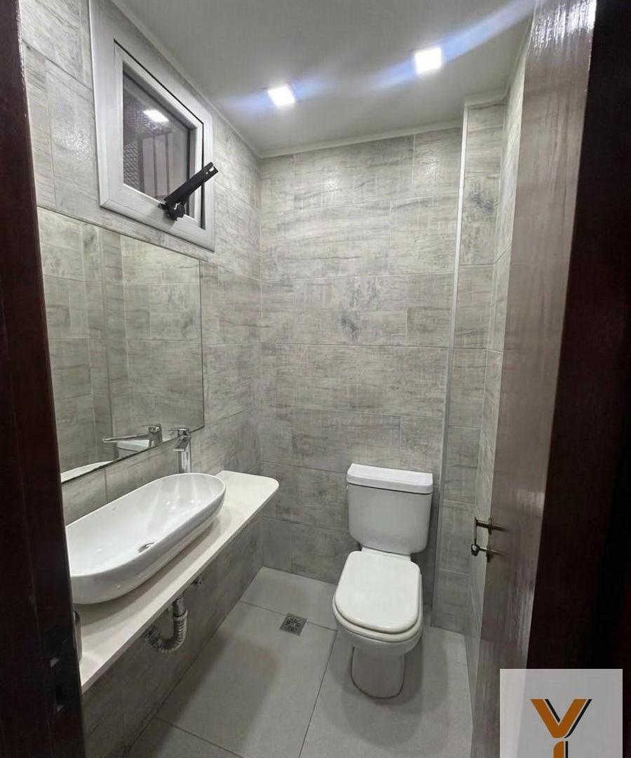 Foto de Departamento en Venta - 3 Dormitorios 2 Baños - 150mts - Esteban, imagen 3