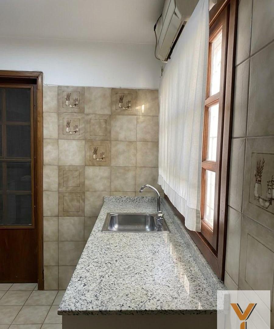 Foto de Departamento en Venta - 3 Dormitorios 2 Baños - 150mts - Esteban, imagen 2