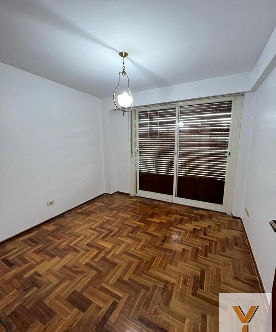 Foto de Departamento en venta - 3 Dormitorios 4 Baños - Recoleta, imagen 2