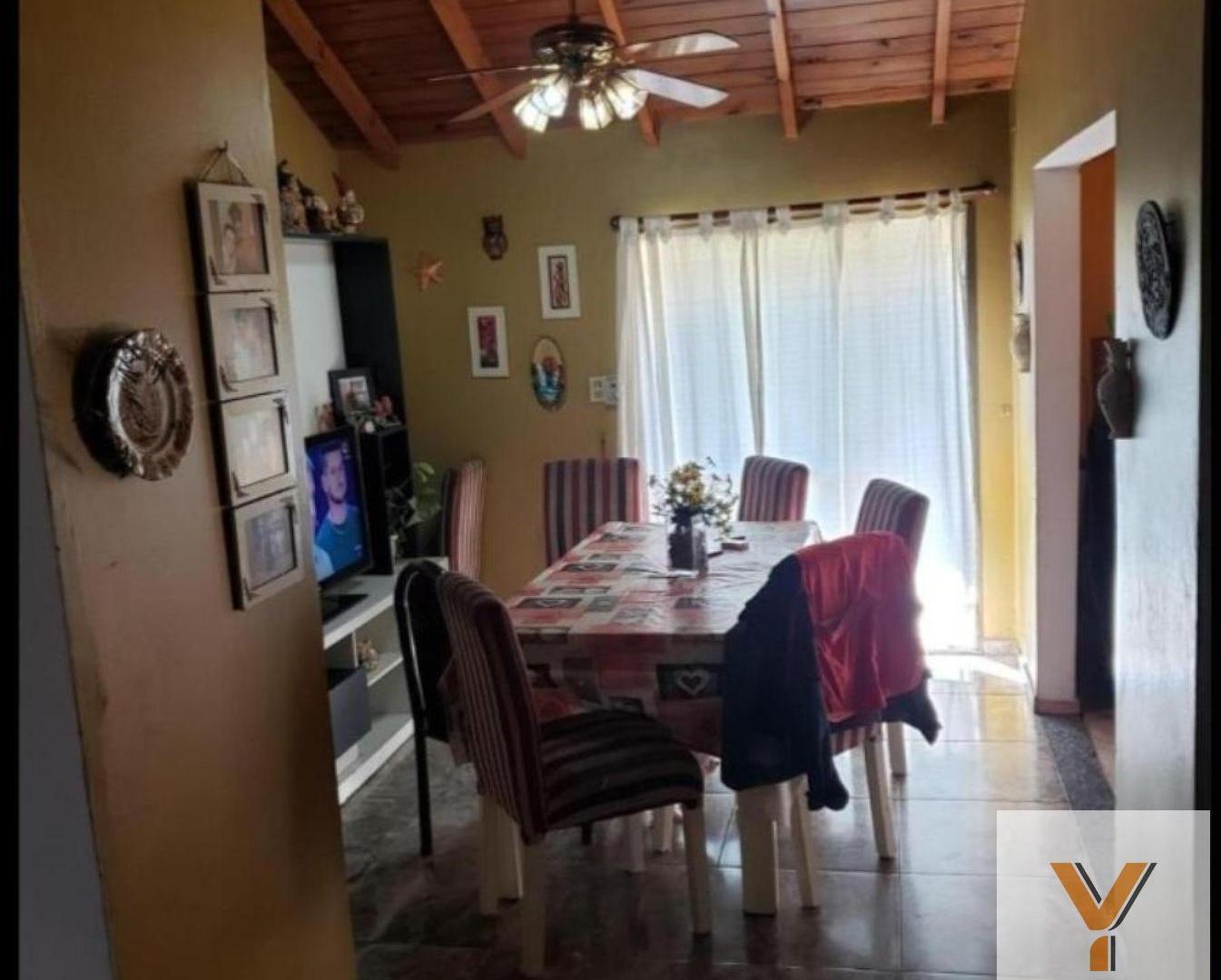Foto de Casa en Venta - 3 Dormitorios 2 Baños - 201mts - Lomas De Zamora, imagen 5
