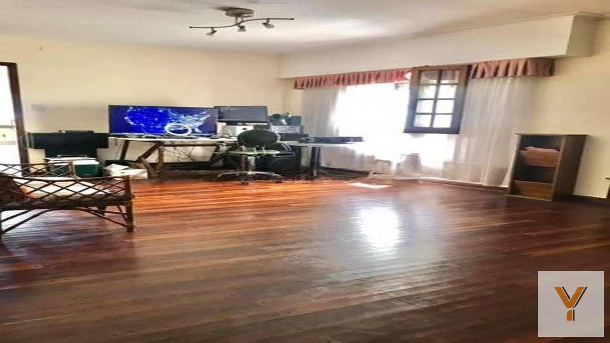 Foto de Casa en venta - 5 Dormitorios 3 Baños - Ringuelet, imagen 3