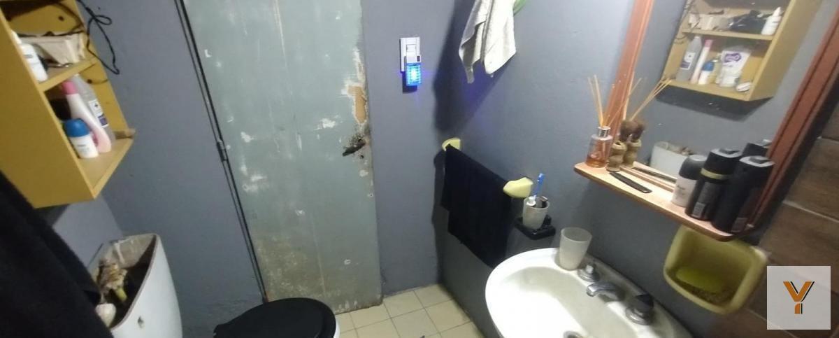 Foto de Casa en venta - 2 Dormitorios 1 Baño - Francisco Alvarez, imagen 5