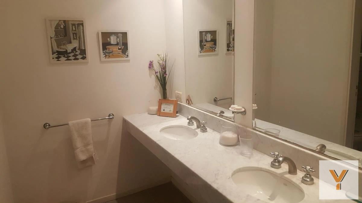Foto de Dúplex en venta - 3 Dormitorios 2 Baños - Cariló, imagen 3
