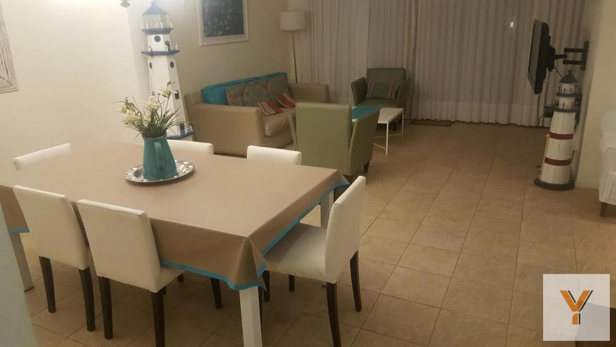 Foto de Dúplex en venta - 3 Dormitorios 2 Baños - Cariló, imagen 2