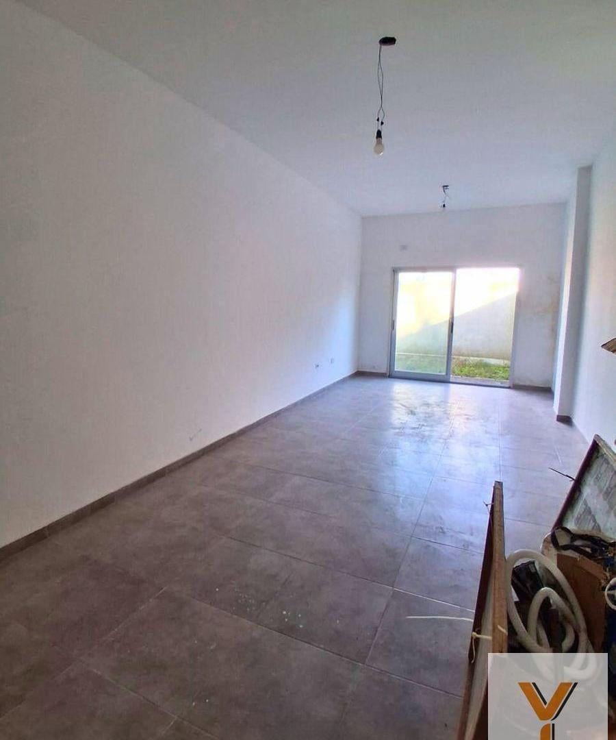 Foto de Departamento Monoambiente en venta - 1 Baño - Merlo, imagen 1