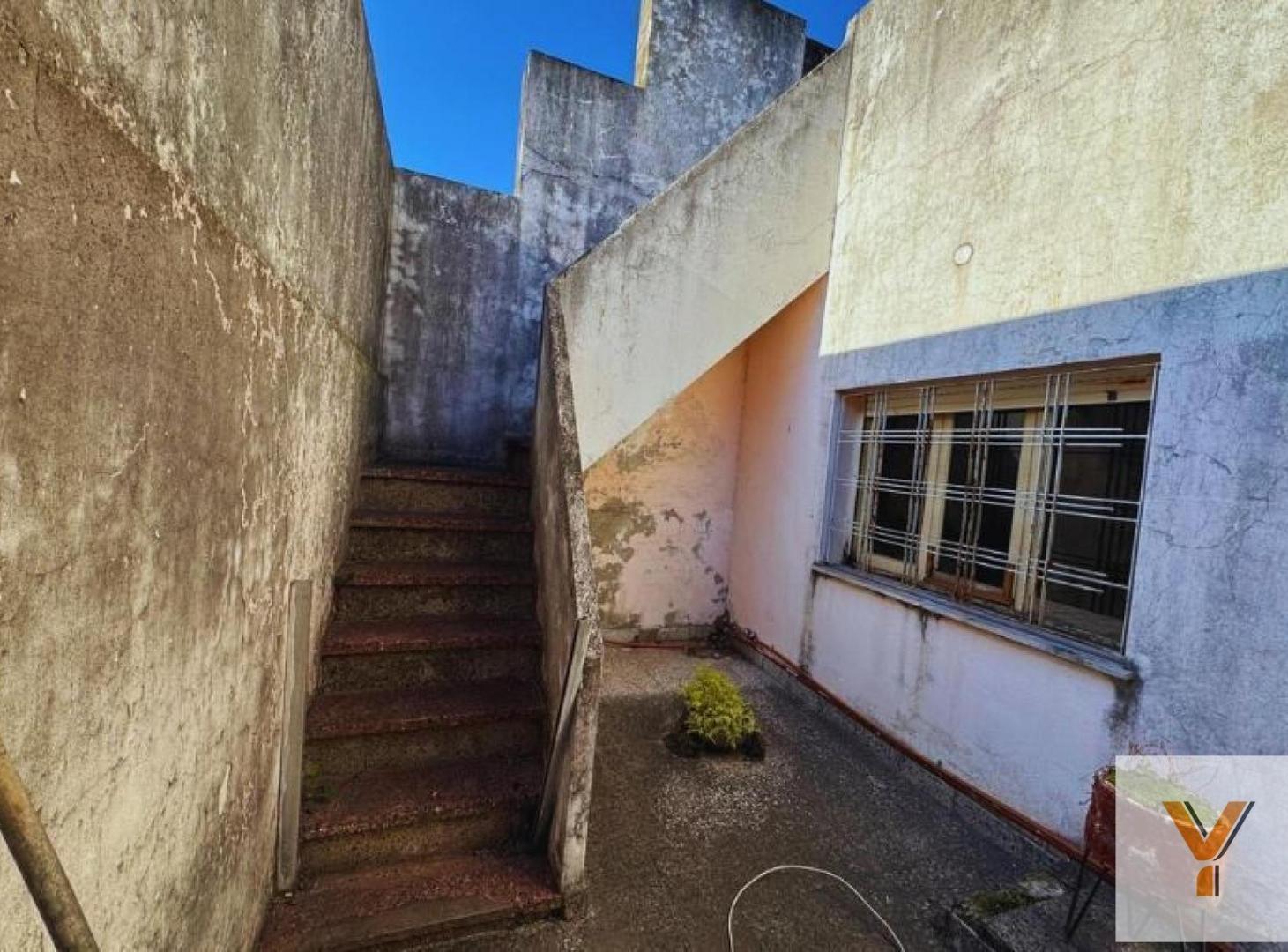 Foto de Casa Multifamiliar en venta - 3 Casas - El Palomar, imagen 5
