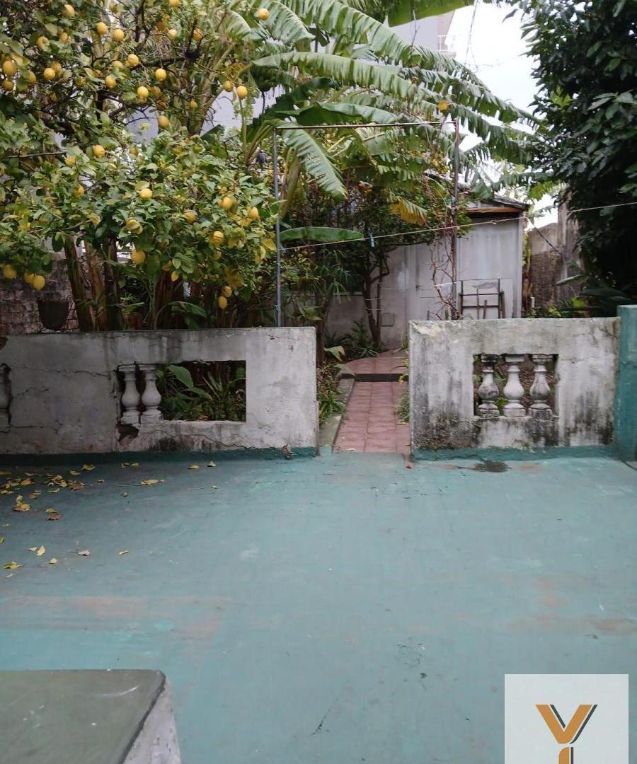 Foto de Casa en venta - 2 Dormitorios 1 Baño - Versalles, imagen 3