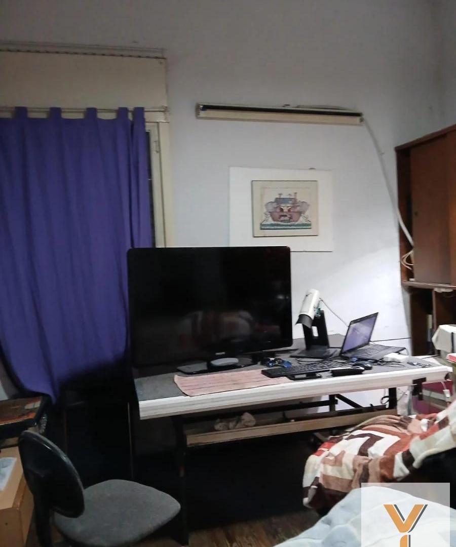 Foto de Casa en venta - 2 Dormitorios 1 Baño - Versalles, imagen 4