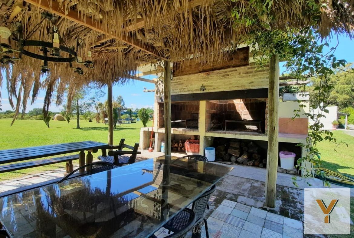 Foto de Hotel en venta - 6 Dormitorios 6 Baños - 10000mts2 - Uruguay, imagen 2