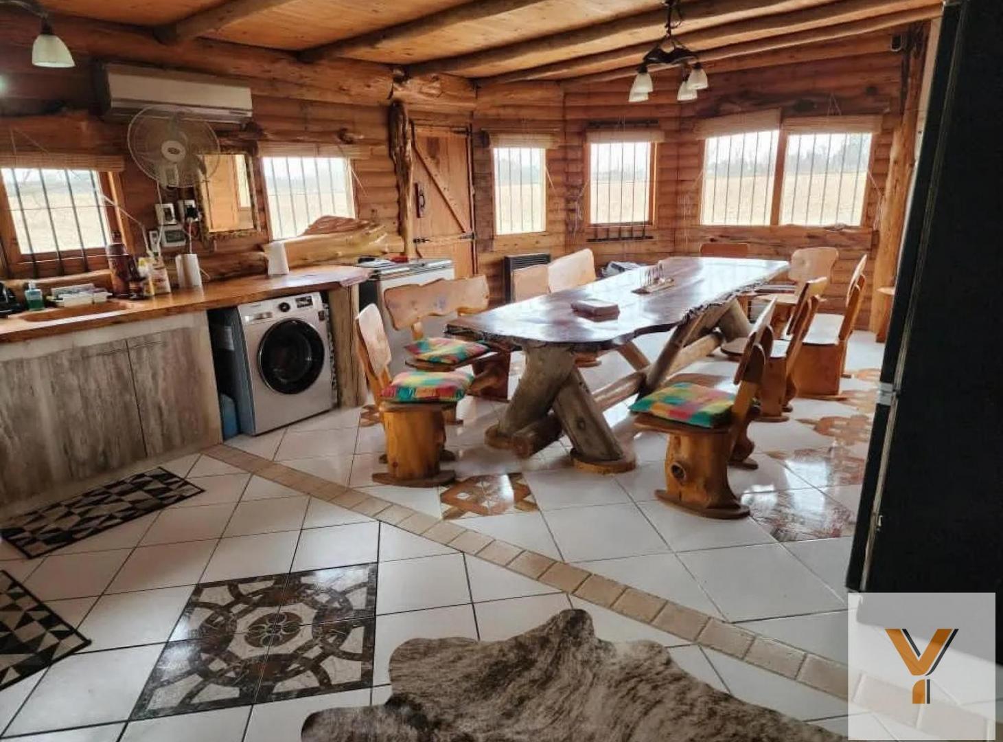 Foto de Casa en venta - 3 Dormitorios 2 Baños - Chivilcoy, imagen 1