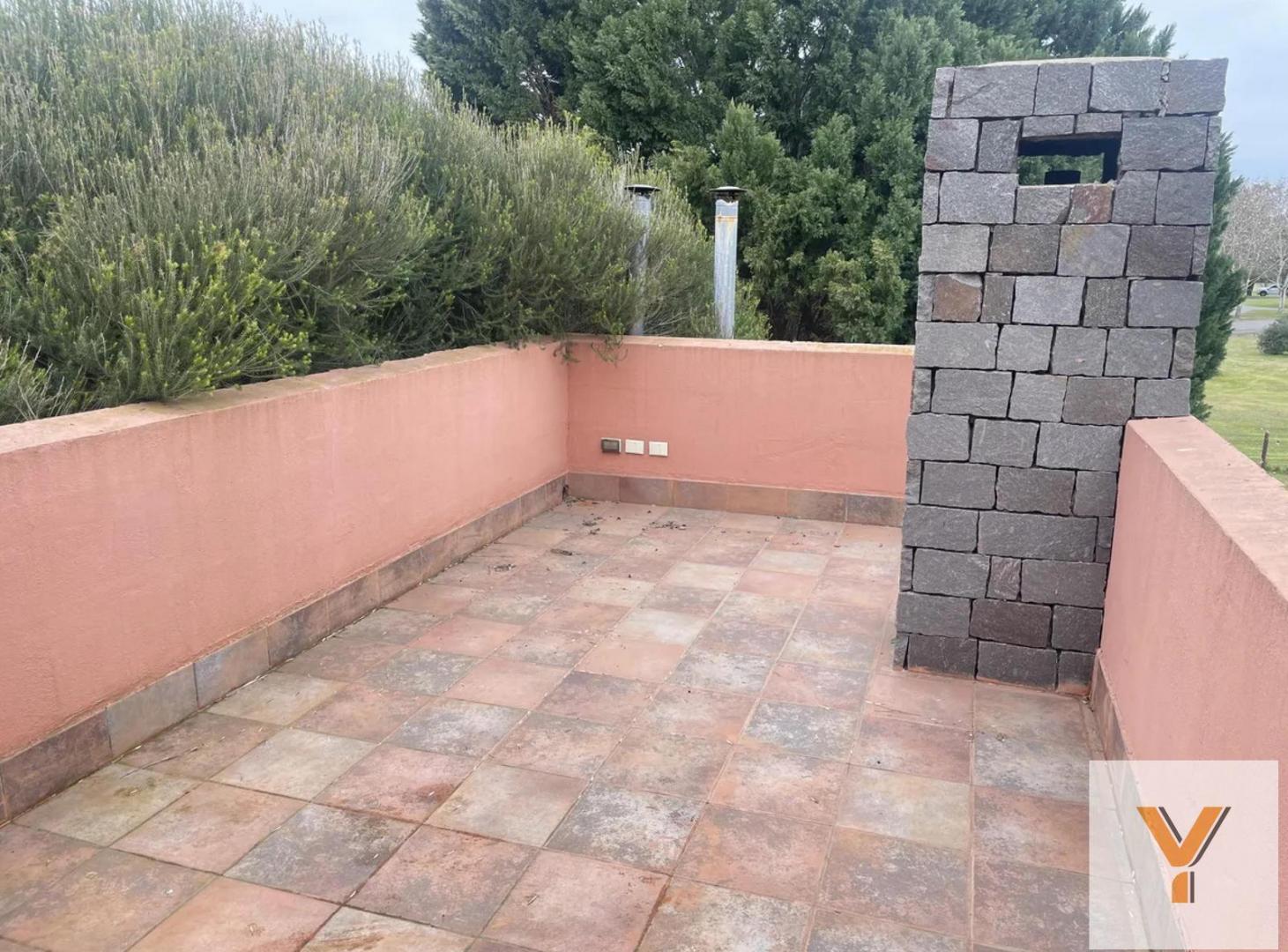 Foto de Casa en venta - 3 Dormitorios 3 Baños - General Rodríguez, imagen 2
