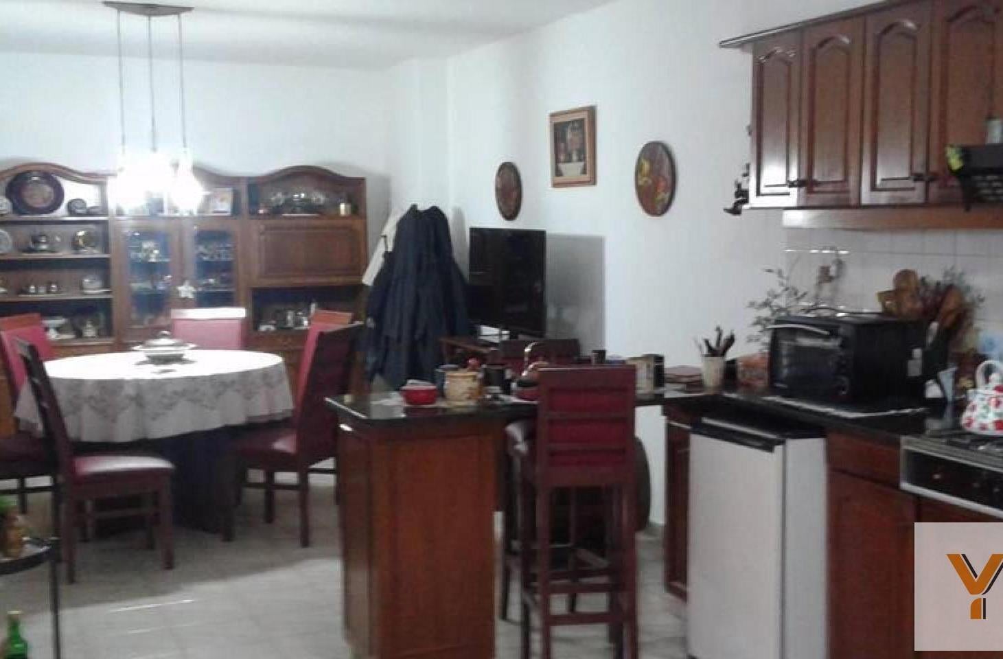 Foto de Casa en venta - 3 Dormitorios 3 Baños - Quilmes, imagen 4
