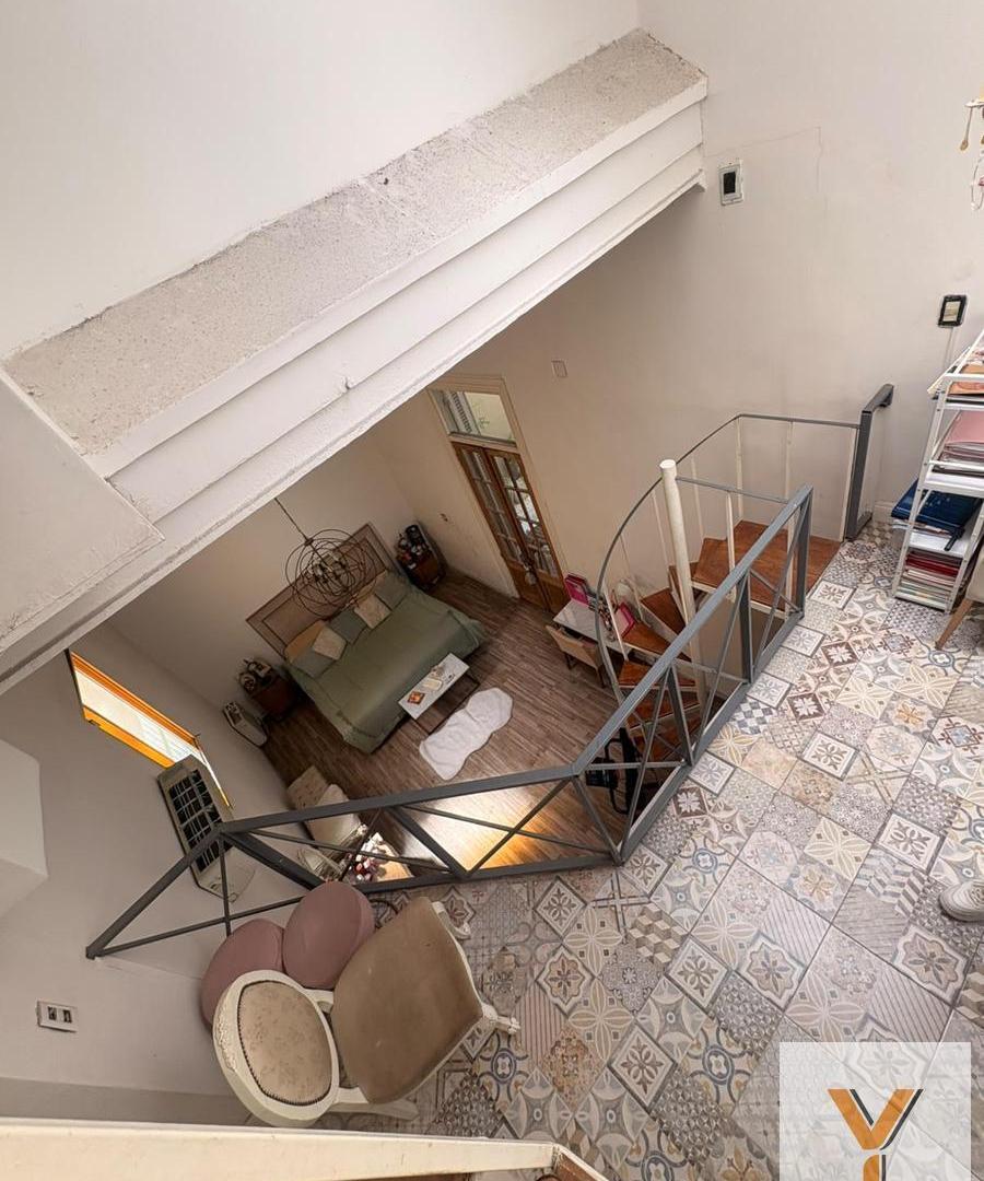 Foto de PH en Venta - 4 Dormitorios 2 Baños - 319mts - Boedo, imagen 1