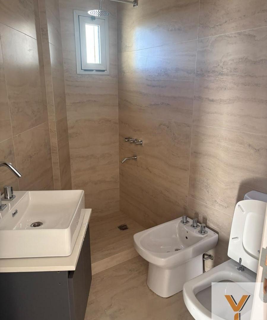 Foto de Departamento en Venta - 1 Dormitorio 1 Baño - 49mts - La Plata, imagen 2