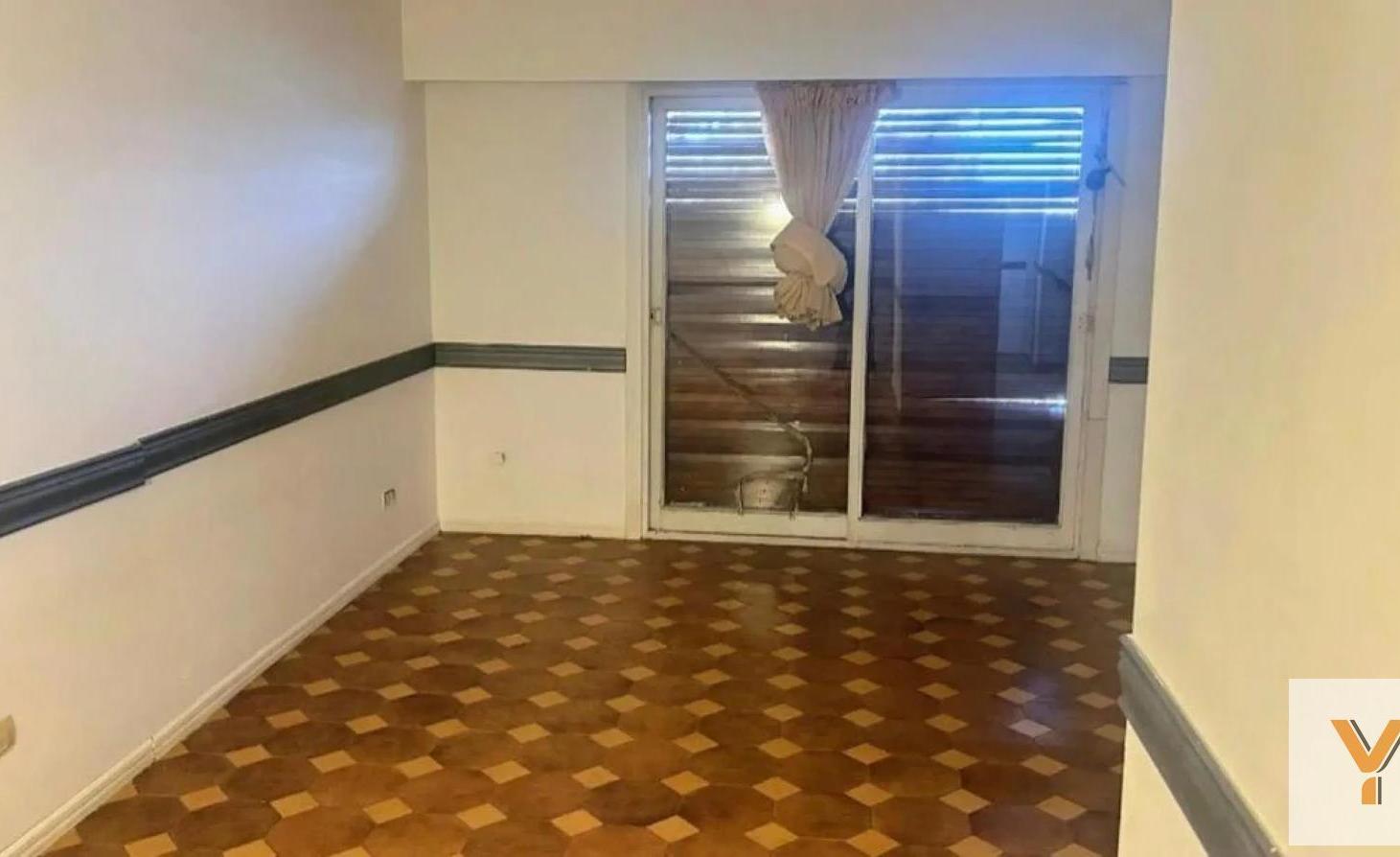 Foto de Casa en Venta - 3 Dormitorios 3 Baños - 300mts - Quilmes, imagen 1