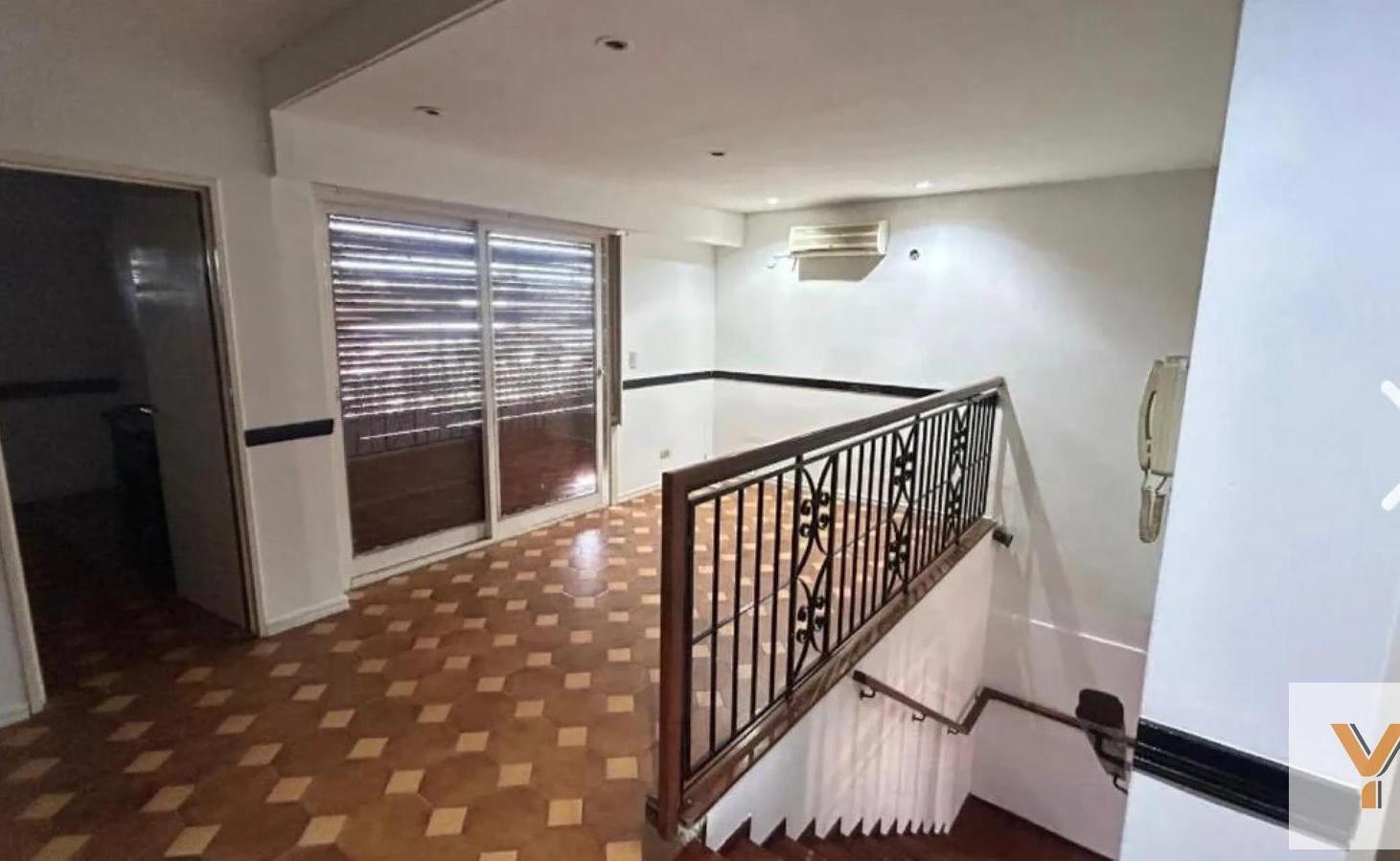Foto de Casa en Venta - 3 Dormitorios 3 Baños - 300mts - Quilmes, imagen 5