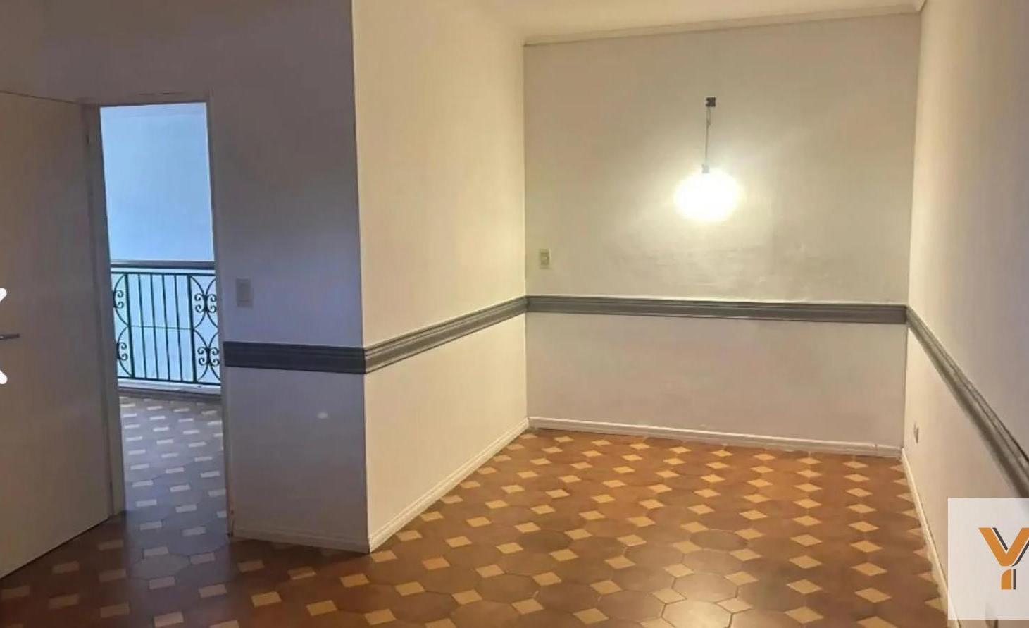 Foto de Casa en Venta - 3 Dormitorios 3 Baños - 300mts - Quilmes, imagen 3