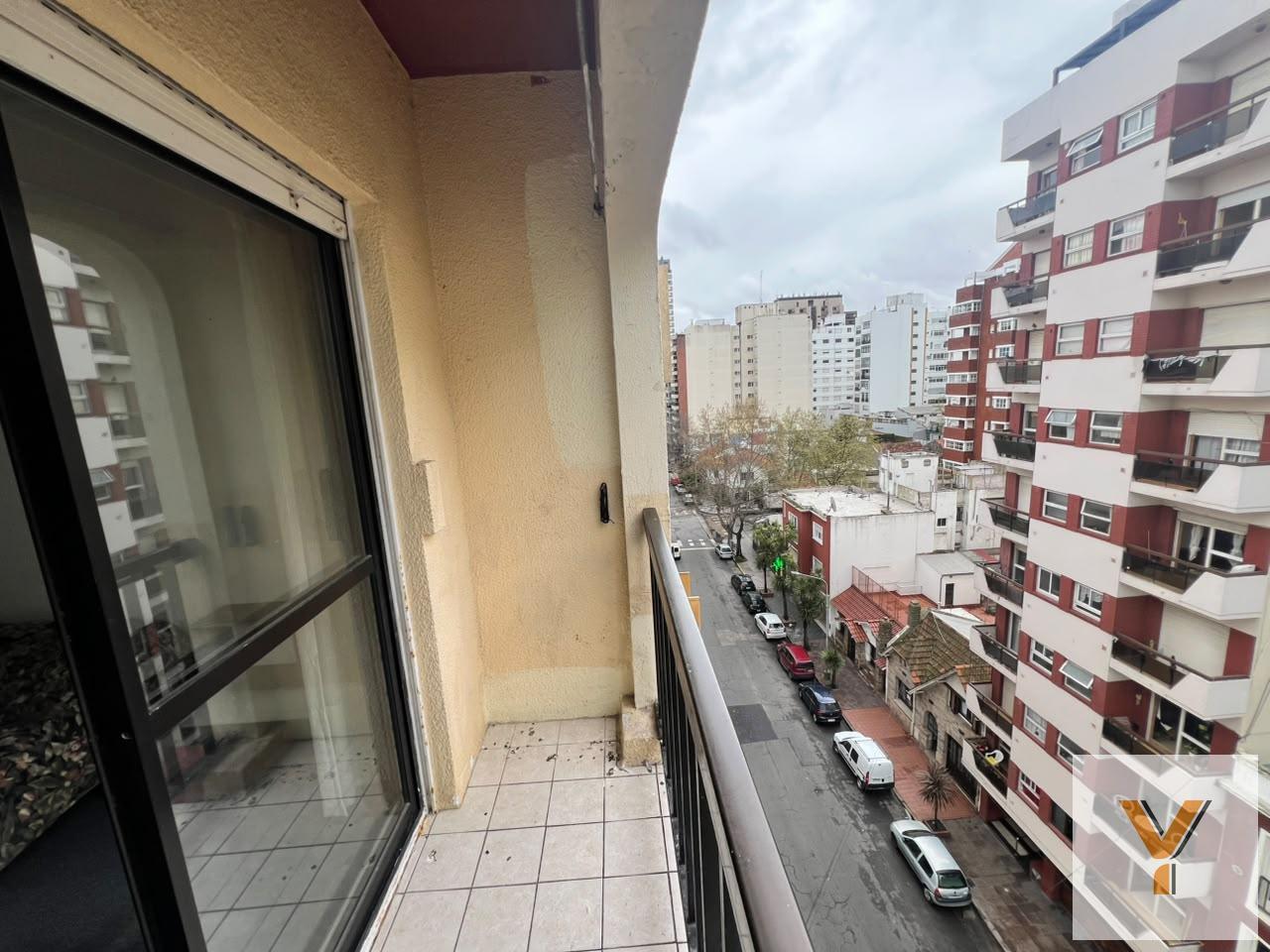 Foto de Departamento en Alquiler - 2 Dormitorios 1 Baño - 50mts - Mar Del Plata, imagen 2