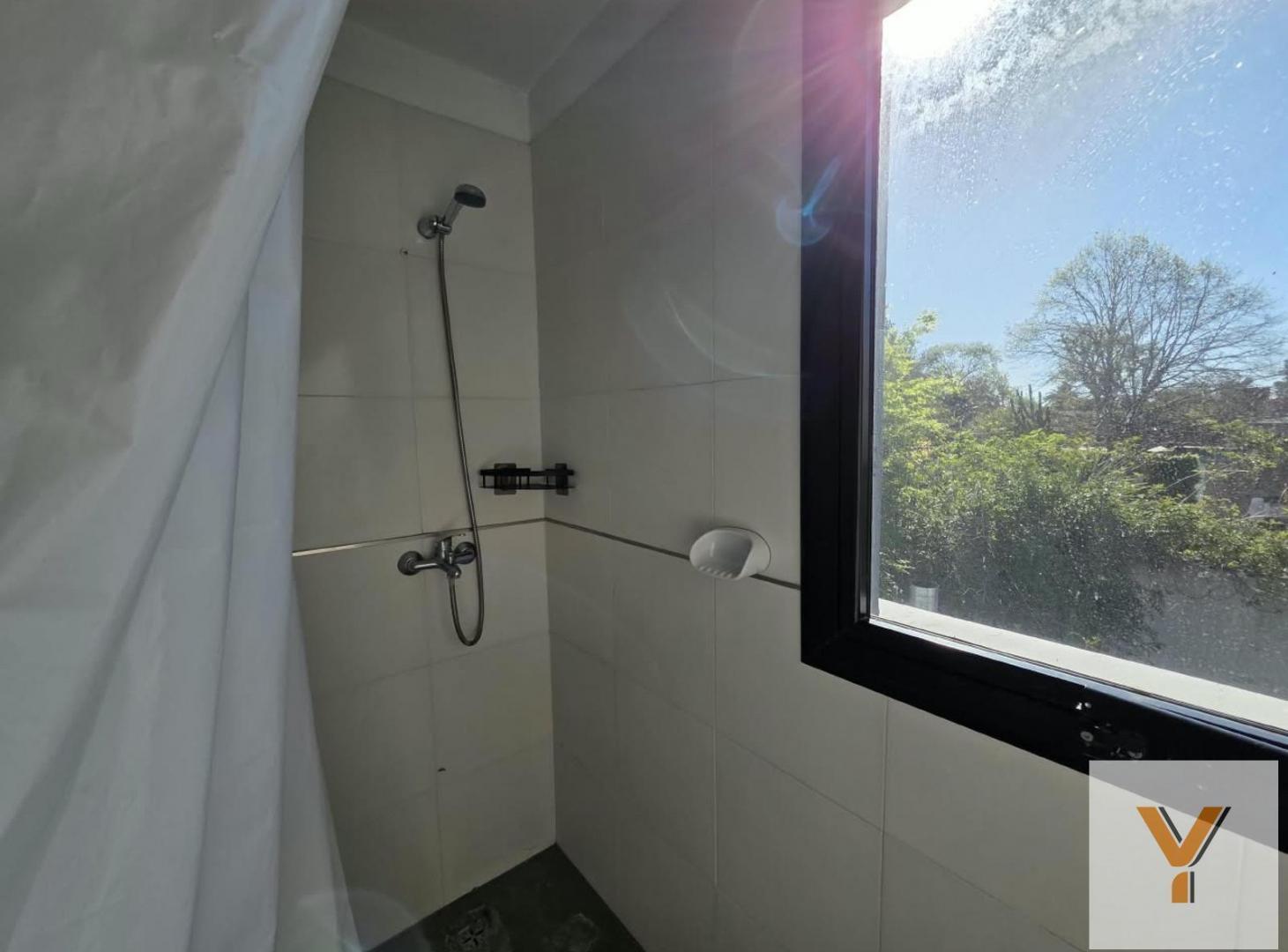 Foto de PH en Alquiler - 2 Dormitorios 1 Baño - 82mts - La Plata, imagen 4