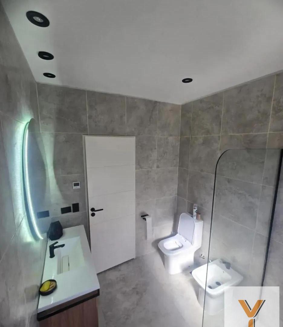 Foto de Casa en Venta - 4 Dormitorios 2 Baños - 1013mts - Escobar, imagen 5