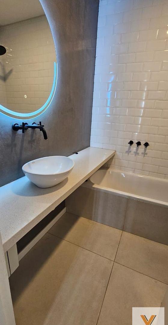 Foto de Casa en venta - 3 Dormitorios 3 Baños - City Bell, imagen 4