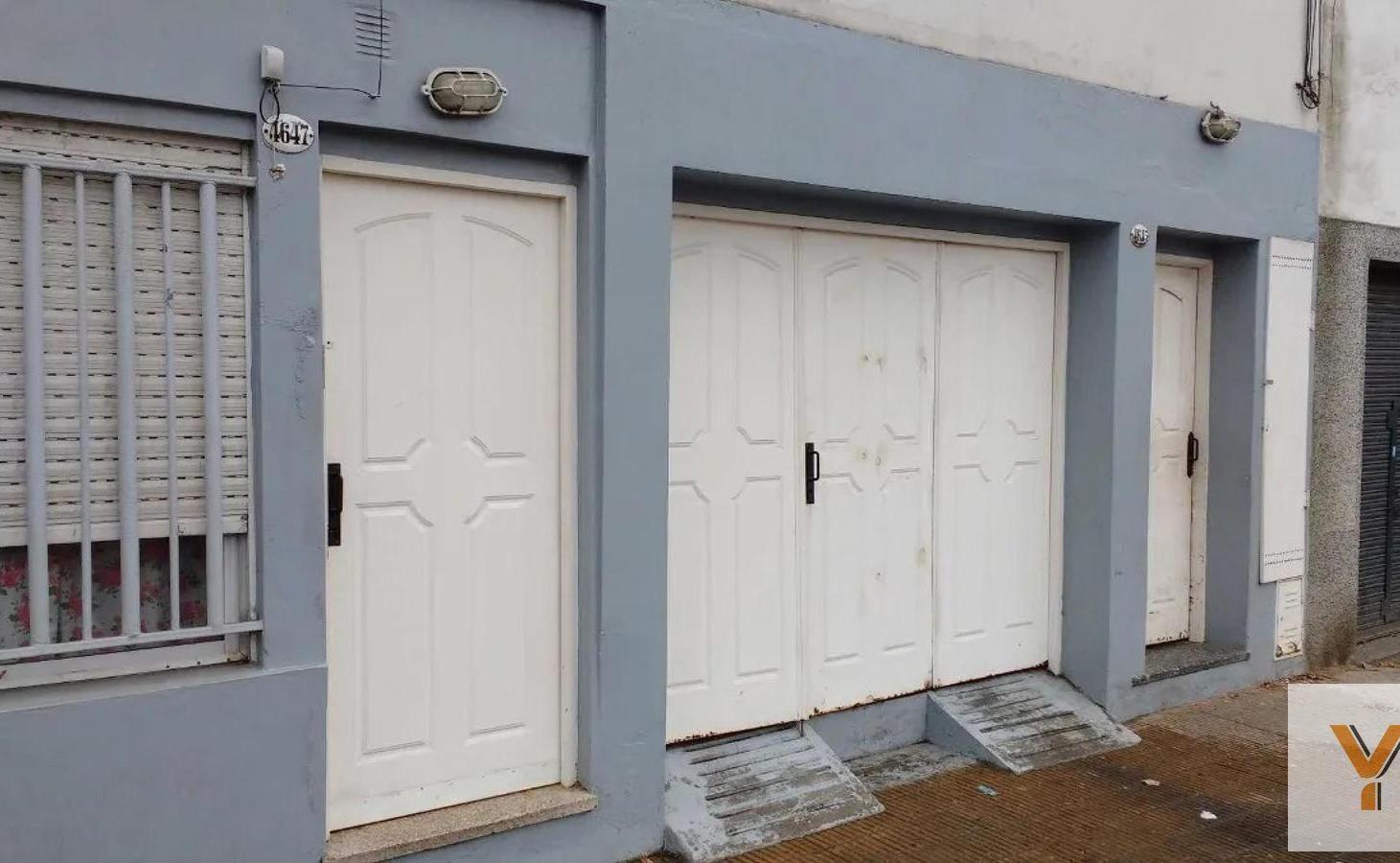 Foto de PH en venta - 12 Dormitorios 6 Baños - Nueva Pompeya, imagen 4