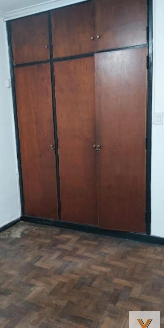 Foto de Departamento en venta - 2 Dormitorios 1 Baño - La Plata, imagen 2
