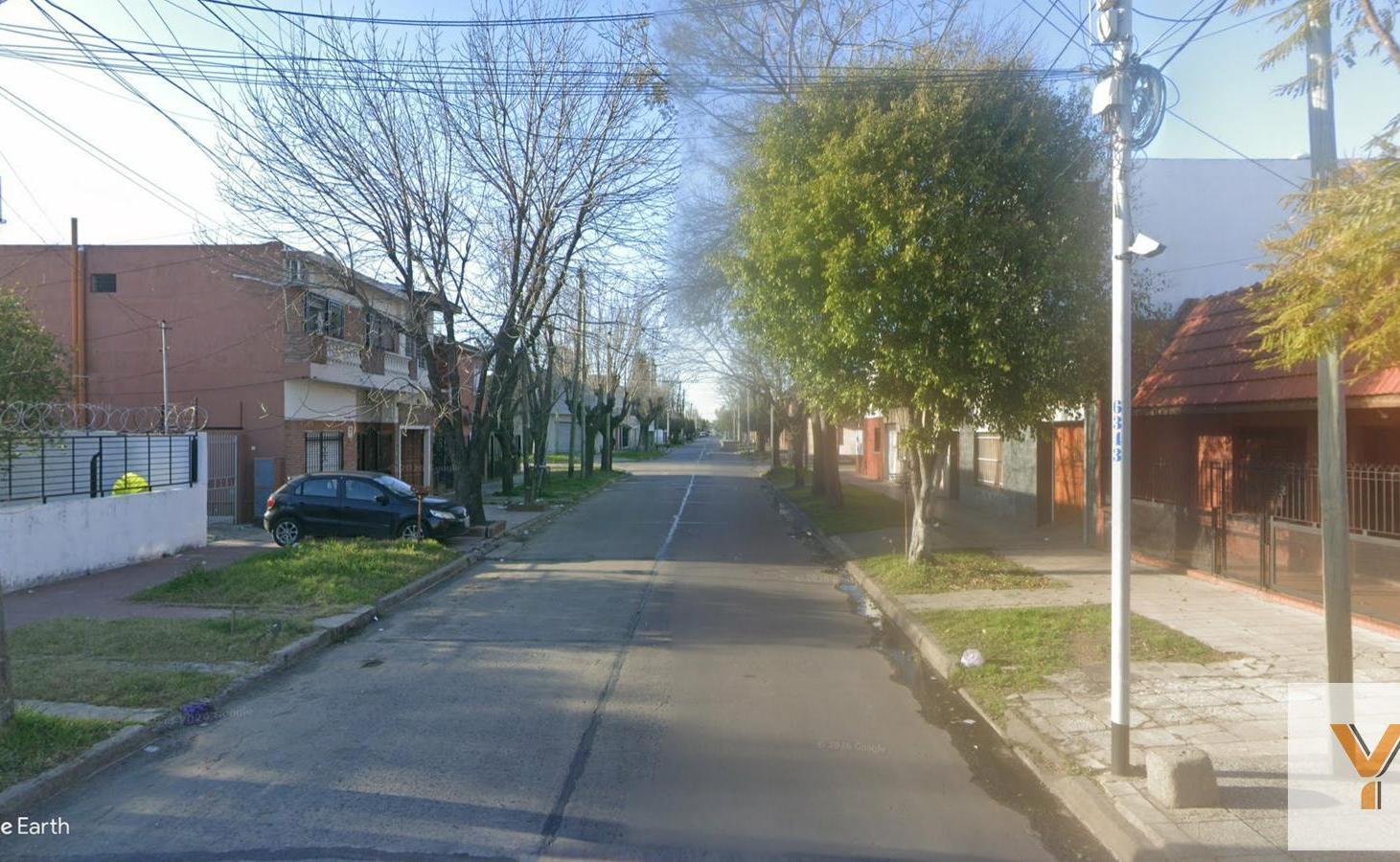 Foto de Casa en Venta - 5 Dormitorios 5 Baños - 800mts - Avellaneda, imagen 4