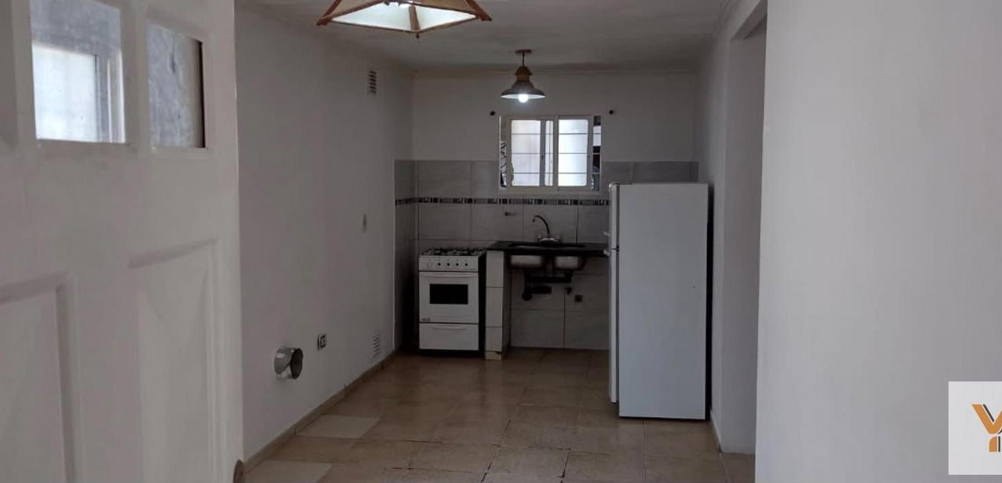 Foto de Casa en Alquiler - 2 Dormitorios 1 Baño - 45mts - La Plata, imagen 4