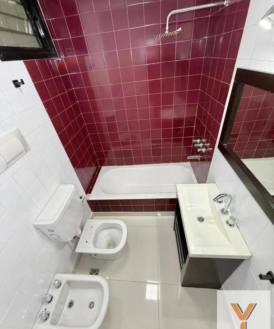 Foto de Departamento en Venta - 1 Dormitorio 1 Baño - 50mts - Barracas, imagen 2