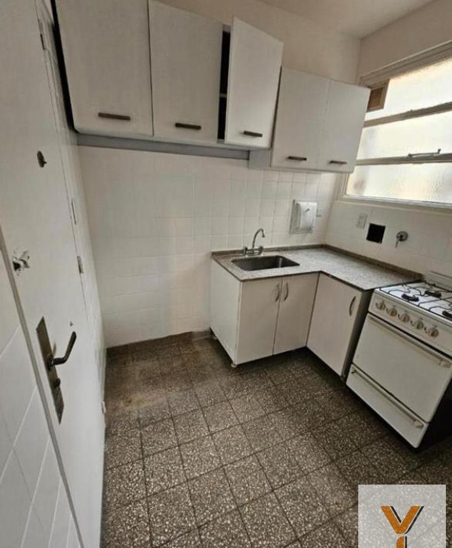 Foto de Departamento en Alquiler - 3 Dormitorios 2 Baños - 87mts - Palermo, imagen 2