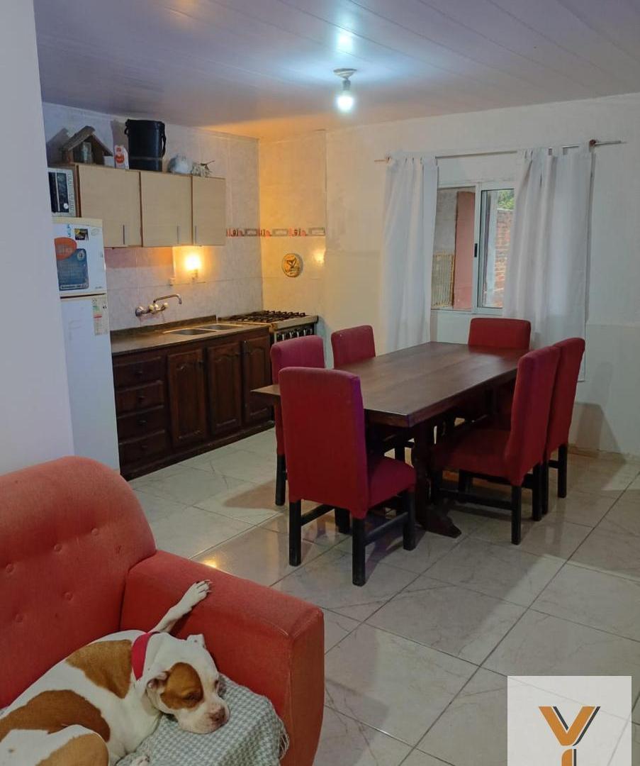 Foto de Casa en Venta - 2 Dormitorios 1 Baño - 45mts - Santa Fe - La Capital, imagen 4